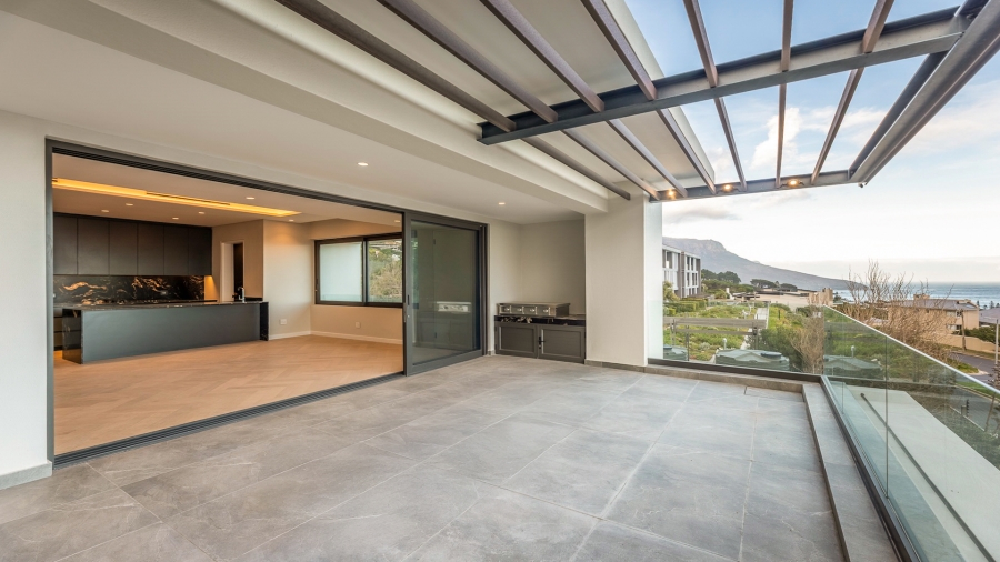 4 Bedroom Property for Sale in Camps Bay Western Cape